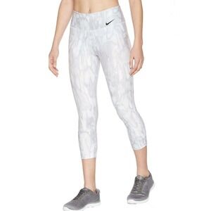 Nike Light Grey‎ Power Legend Training Crop Leggings Womens Size Medium Dri Fit